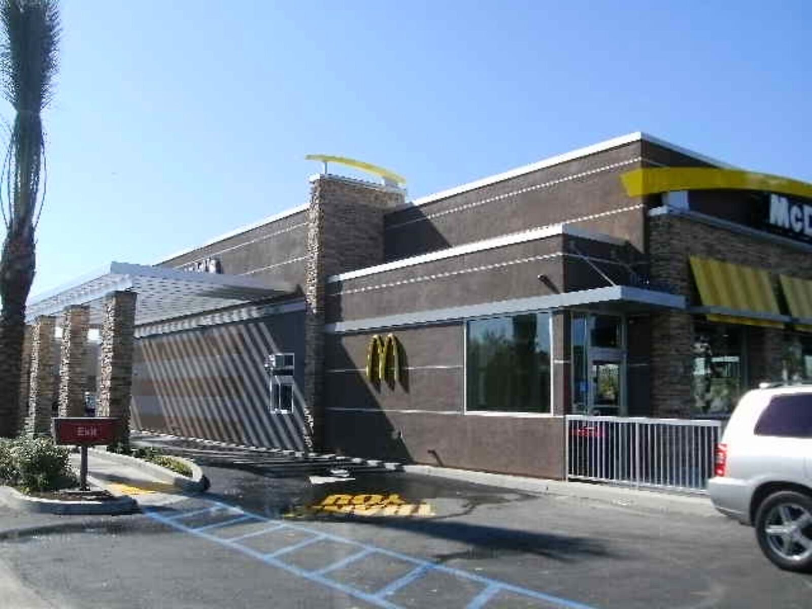 McDonald's - Chino in Chino, CA (McDonald's USA, LLC.) | JG Construction